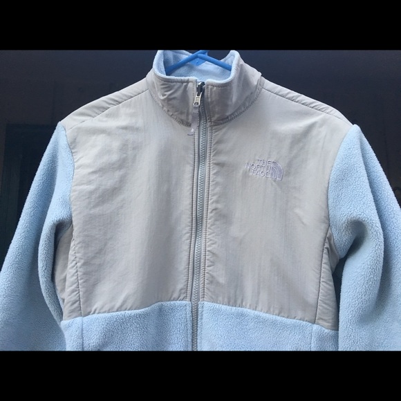 Light Blue The North Face Jacket (Girl’s Large)